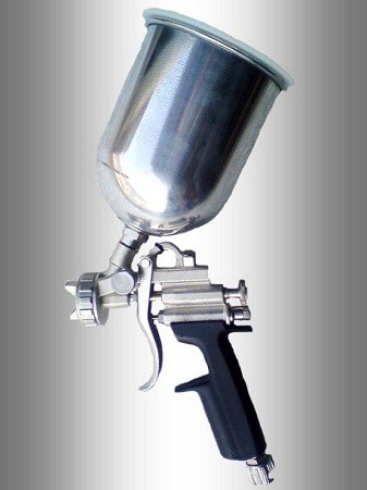 Spray gun with 1,4 mm nozzle