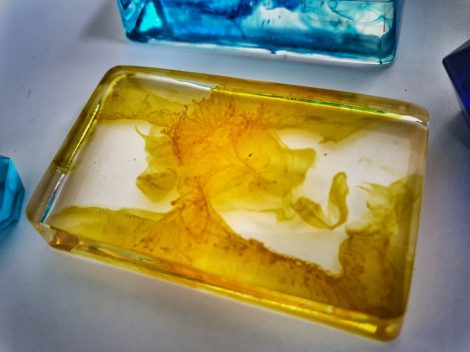 Víztiszta öntőgyantához átlátszó színezék, sárga, SC Clear Color (125 ml)